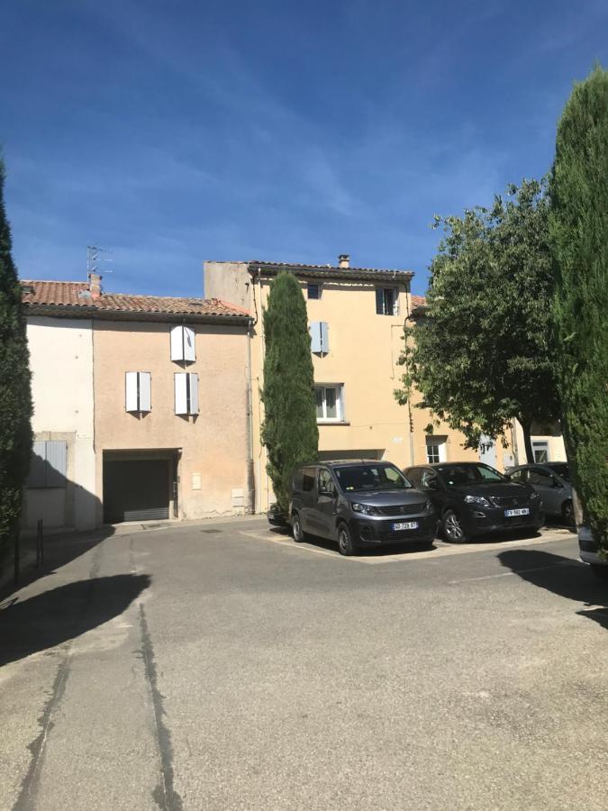 Appartement Climatise Au Pied Du Mont Ventoux Malemort-du-Comtat 外观 照片